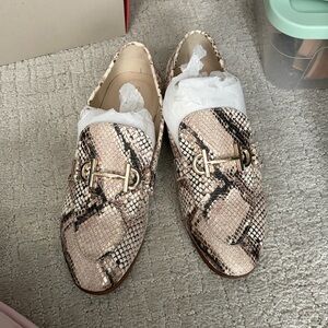 Cole haan grand series loafer
